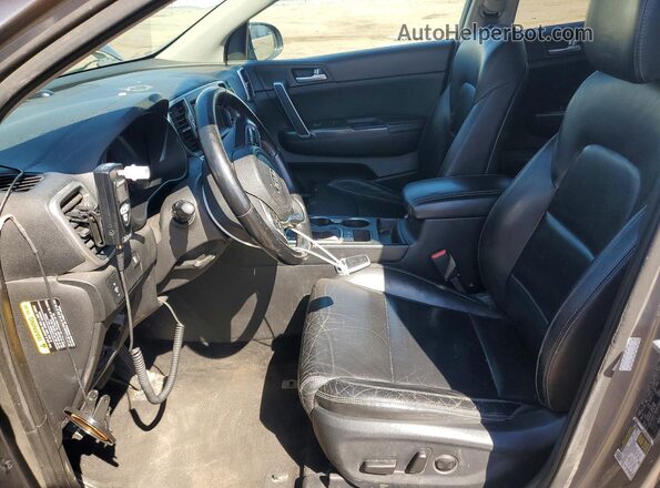 KNDPN3AC6H7255104 2017 KIA SPORTAGE Gray Widok wnętrza z przodu