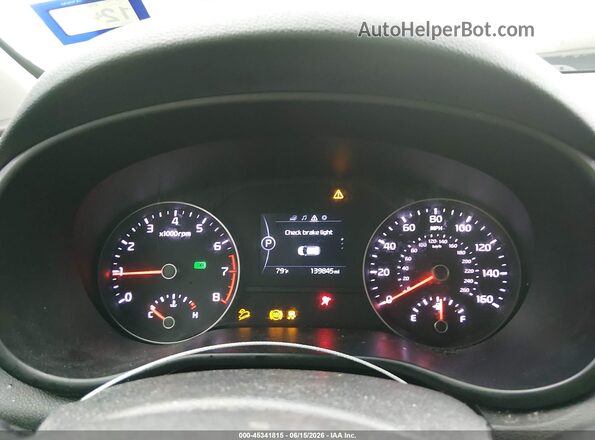 KNDPN3AC7H7119435 2017 KIA SPORTAGE White Vista de los asientos traseros