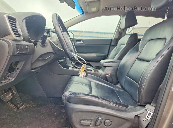 KNDPN3AC7H7169185 2017 KIA SPORTAGE Silver წინა სალონის ხედი