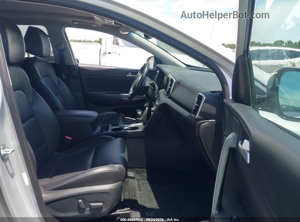 KNDPN3ACXH7289692 2017 KIA SPORTAGE Silver Սալոնի դիմացի տեսք
