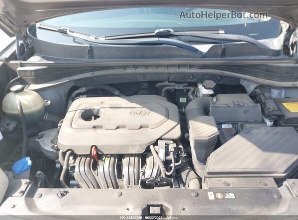 KNDPN3ACXJ7396800 2018 KIA SPORTAGE Silver Вид ззаду
