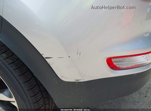 KNDPNCAC4H7223946 2017 KIA SPORTAGE Silver 