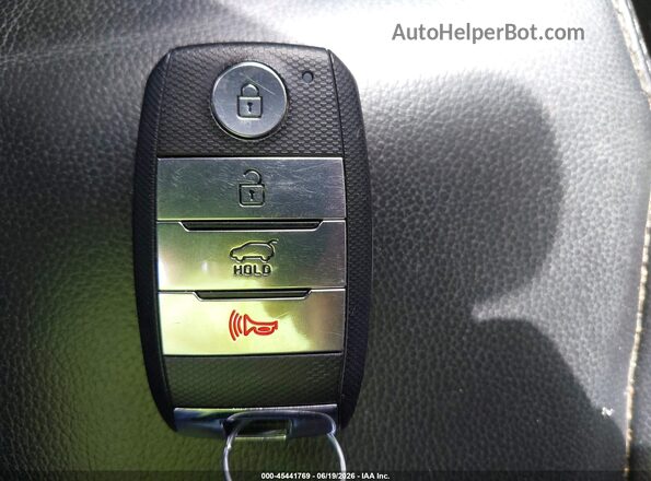 KNDPNCAC4H7223946 2017 KIA SPORTAGE Silver 