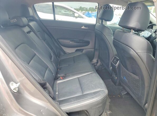 KNDPNCAC4J7373805 2018 KIA SPORTAGE Серый 