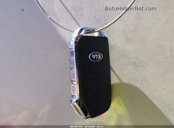 KNDPNCAC4N7983483 2022 KIA SPORTAGE White Dashboard view
