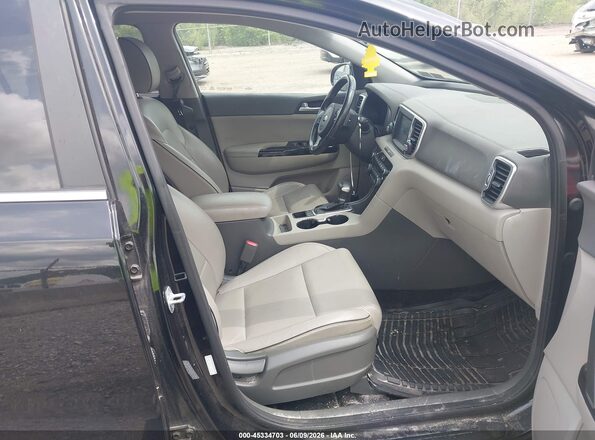 KNDPNCAC7J7420695 2018 KIA SPORTAGE Black Widok wnętrza z przodu