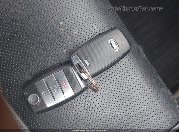 KNDPNCAC7L7632032 2020 KIA SPORTAGE Черный Вид панели приборов
