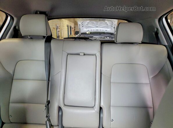 KNDPNCAC8H7183967 2017 KIA SPORTAGE White Вид задніх сидінь