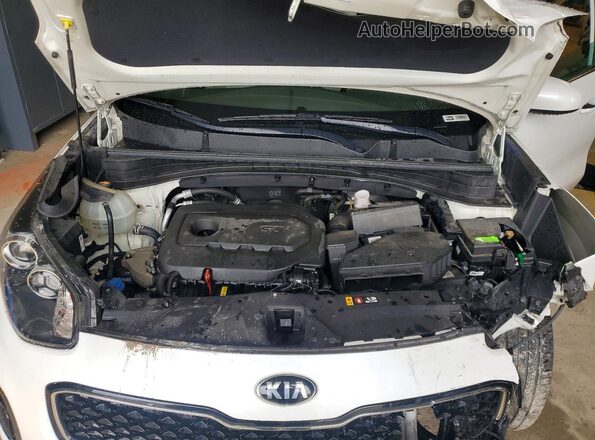 KNDPNCAC8H7183967 2017 KIA SPORTAGE White Вид підкапотного простору