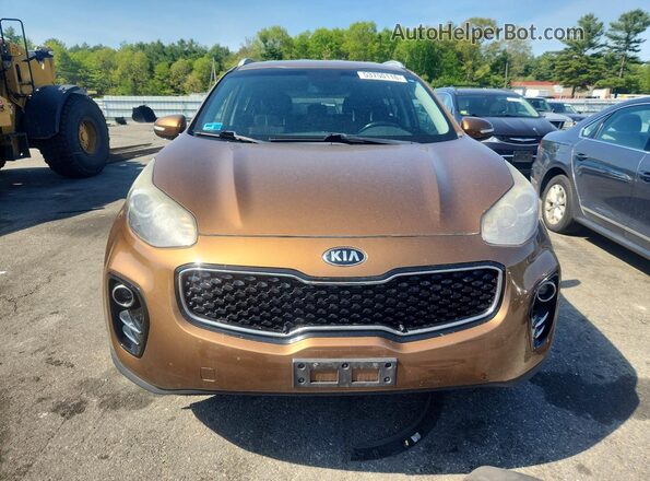 KNDPNCACXJ7373663 2018 KIA SPORTAGE Gold Widok z przodu