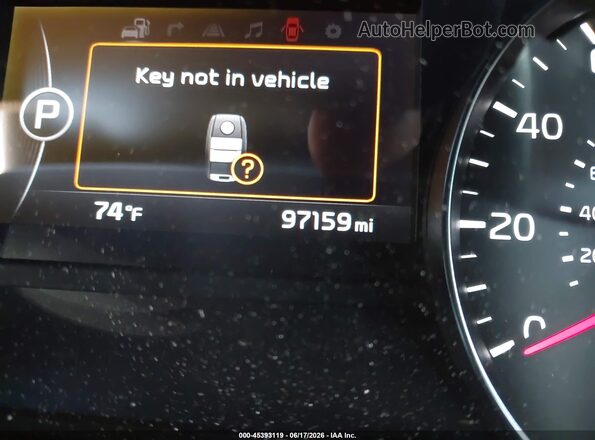 KNDPRCA62H7063323 2017 KIA SPORTAGE Burgundy 