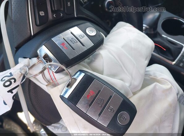 KNDPRCA64H7048936 2017 KIA SPORTAGE Черный Вид панели приборов