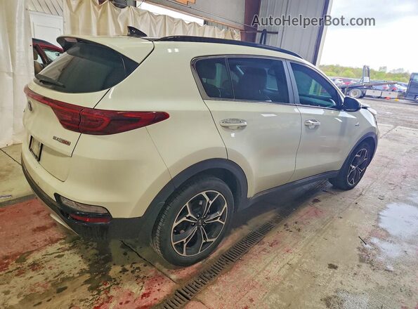 KNDPRCA66N7982091 2022 KIA SPORTAGE White Trasero derecho