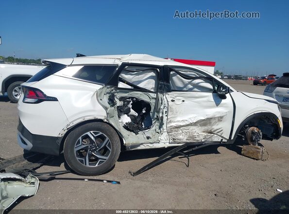KNDPU3AF0P7176054 2023 KIA SPORTAGE White Widok wnętrza z tyłu
