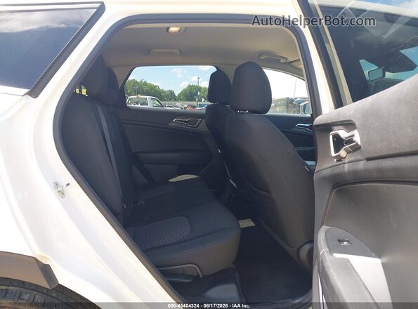 KNDPU3AF1P7035350 2023 KIA SPORTAGE White VIN sticker view