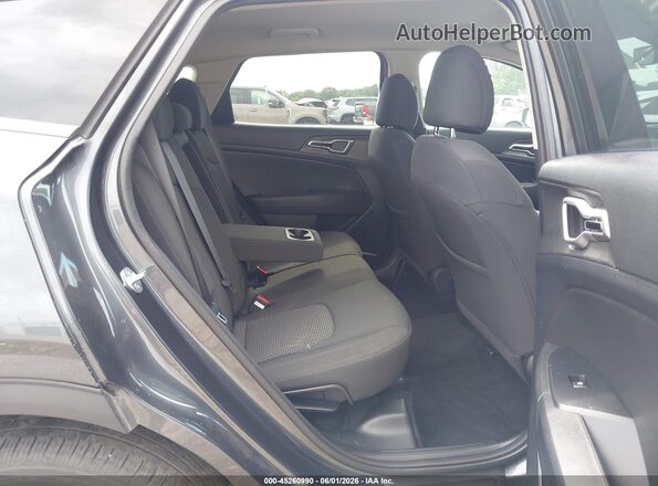KNDPU3AF3P7209368 2023 KIA SPORTAGE Gray VIN კოდის სტიკერის ხედი