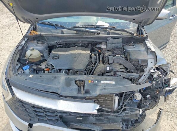 KNDPU3AF6P7034761 2023 KIA SPORTAGE Silver Vista del compartimento del motor