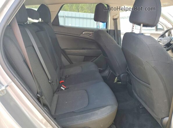 KNDPU3AF6P7034761 2023 KIA SPORTAGE Silver Vista interior trasera