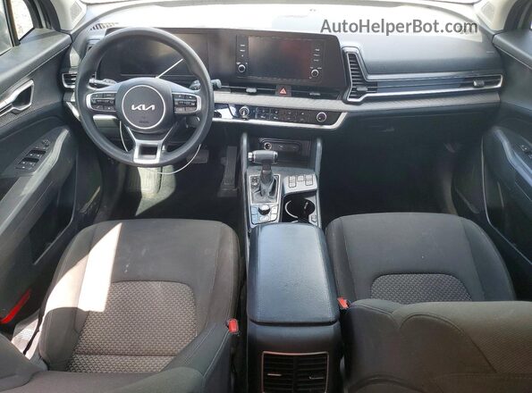 KNDPU3AF6P7034761 2023 KIA SPORTAGE Silver Vista del salpicadero