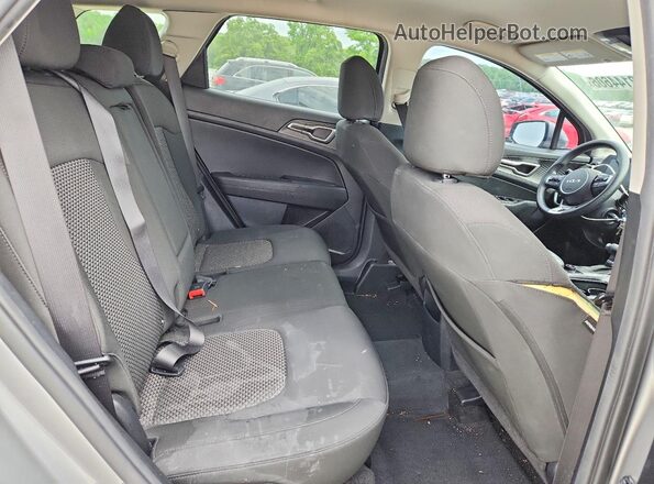 KNDPU3AF8P7039072 2023 KIA SPORTAGE Gray 