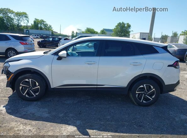 KNDPUCAG2P7074036 2023 KIA SPORTAGE HYBRID White Սալոնի 360 աստիճան տեսք