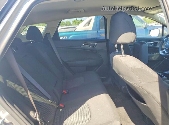 KNDPUCDGXS7175698 2025 KIA SPORTAGE Silver 