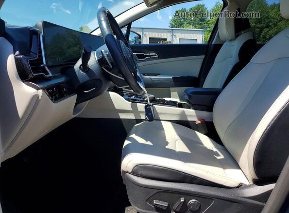 KNDPVCAG6P7025385 2023 KIA SPORTAGE Blue Vista interior delantera