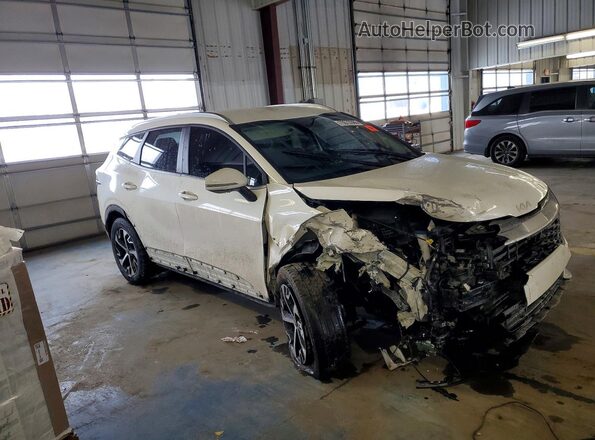 KNDPVCAGXP7111458 2023 KIA SPORTAGE Белый Передняя правая четверть