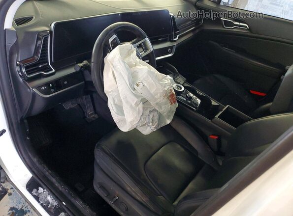 KNDPVCAGXP7111458 2023 KIA SPORTAGE Белый Вид панели приборов