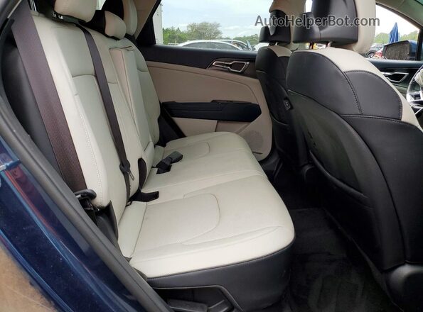 KNDPVCDG0S7189493 2025 KIA SPORTAGE Blue Widok wnętrza z tyłu