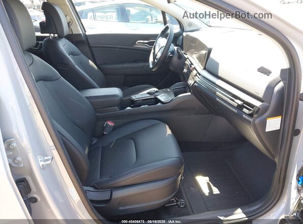 KNDPVDDG1T7274432 2026 KIA SPORTAGE HYBRID Gray Widok wnętrza z przodu