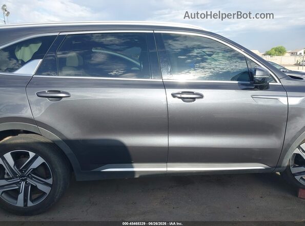 KNDRHDLG6P5172658 2023 KIA SORENTO HYBRID Серый Вид задней части салона