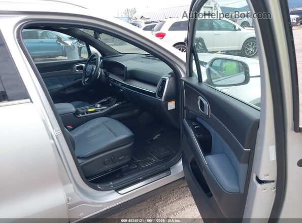 KNDRKDJG5S5289385 2025 KIA SORENTO HYBRID Silver Սալոնի դիմացի տեսք