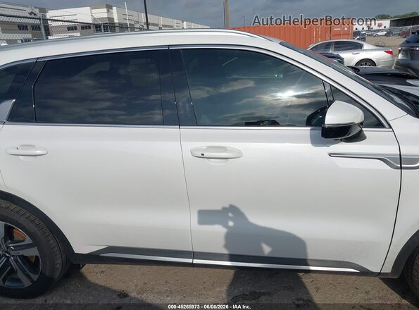 KNDRKDLG3P5226046 2023 KIA SORENTO HYBRID White უკანა სალონის ხედი