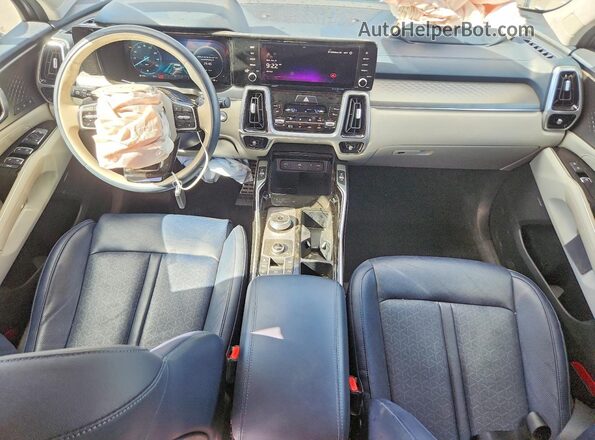 KNDRKDLG3R5247482 2024 KIA SORENTO Silver Widok deski rozdzielczej