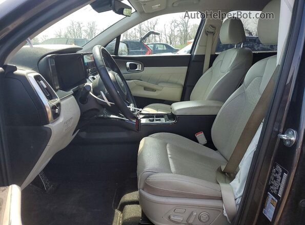 KNDRKDLG4P5184891 2023 KIA SORENTO Gray Front interior view