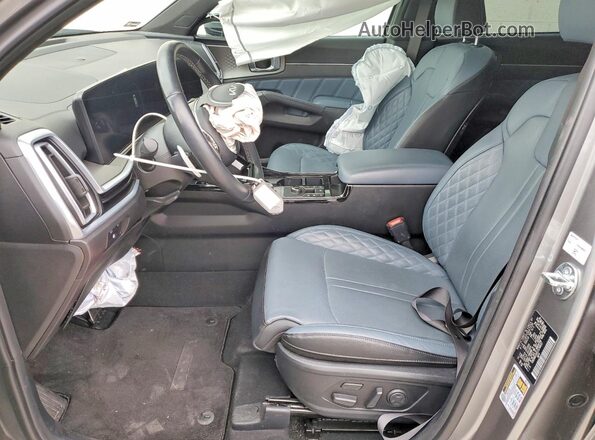 KNDRMDJHXS5298697 2025 KIA SORENTO Silver Widok wnętrza z przodu