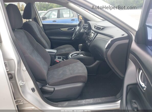 KNMAT2MT0GP684884 2016 NISSAN ROGUE Silver წინა სალონის ხედი