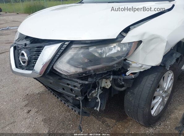 KNMAT2MT0HP557019 2017 NISSAN ROGUE White Front view