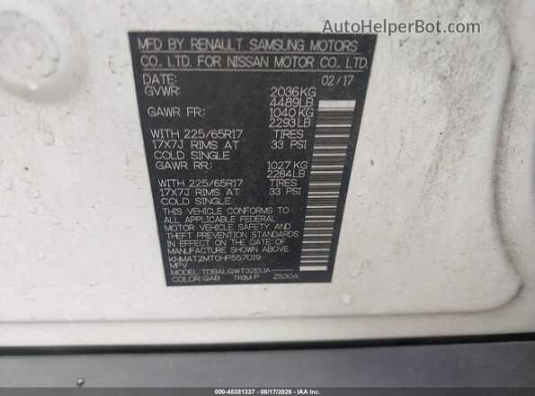 KNMAT2MT0HP557019 2017 NISSAN ROGUE White Engine compartment view