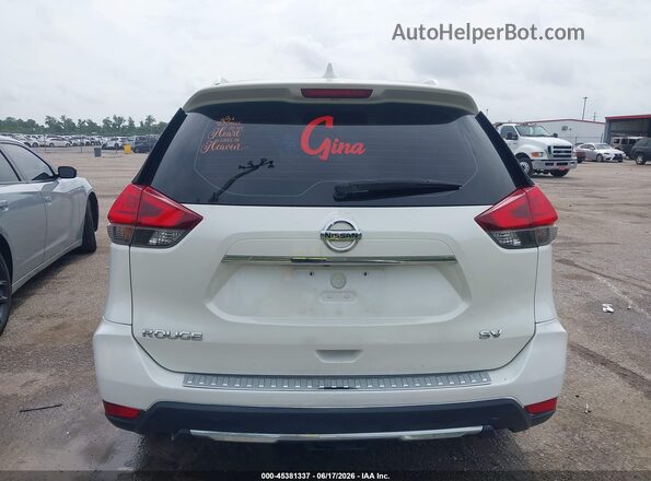 KNMAT2MT0HP557019 2017 NISSAN ROGUE White 