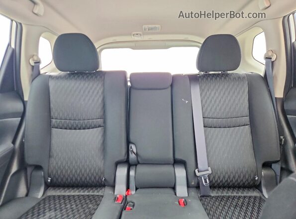 KNMAT2MT0HP597696 2017 NISSAN ROGUE Silver Вид задніх сидінь