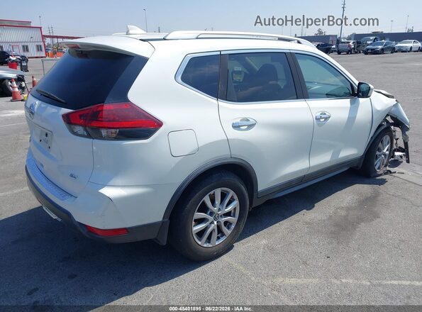 KNMAT2MT0JP559746 2018 NISSAN ROGUE White Rear right