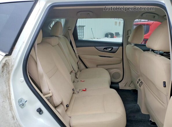 KNMAT2MT1GP735518 2016 NISSAN ROGUE White 