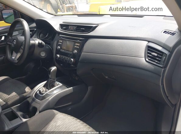 KNMAT2MT1HP518844 2017 NISSAN ROGUE White 