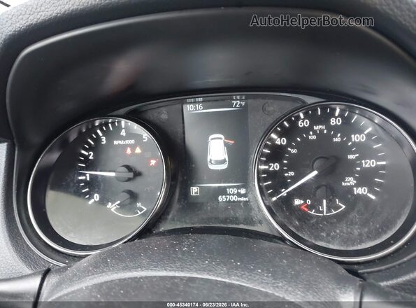 KNMAT2MT1HP537989 2017 NISSAN ROGUE Silver 