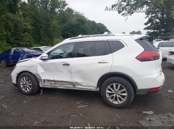KNMAT2MT1HP537989 2017 NISSAN ROGUE Silver Widok wnętrza 360 stopni
