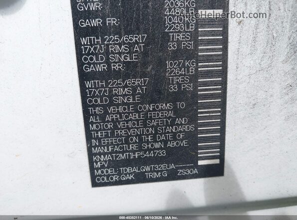 KNMAT2MT1HP544733 2017 NISSAN ROGUE White Widok komory silnika