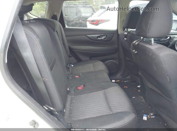 KNMAT2MT1HP544733 2017 NISSAN ROGUE White Widok naklejki z numerem VIN