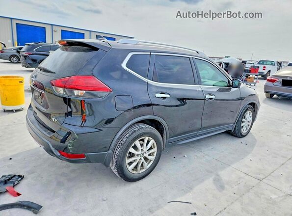 KNMAT2MT1HP582527 2017 NISSAN ROGUE Black 